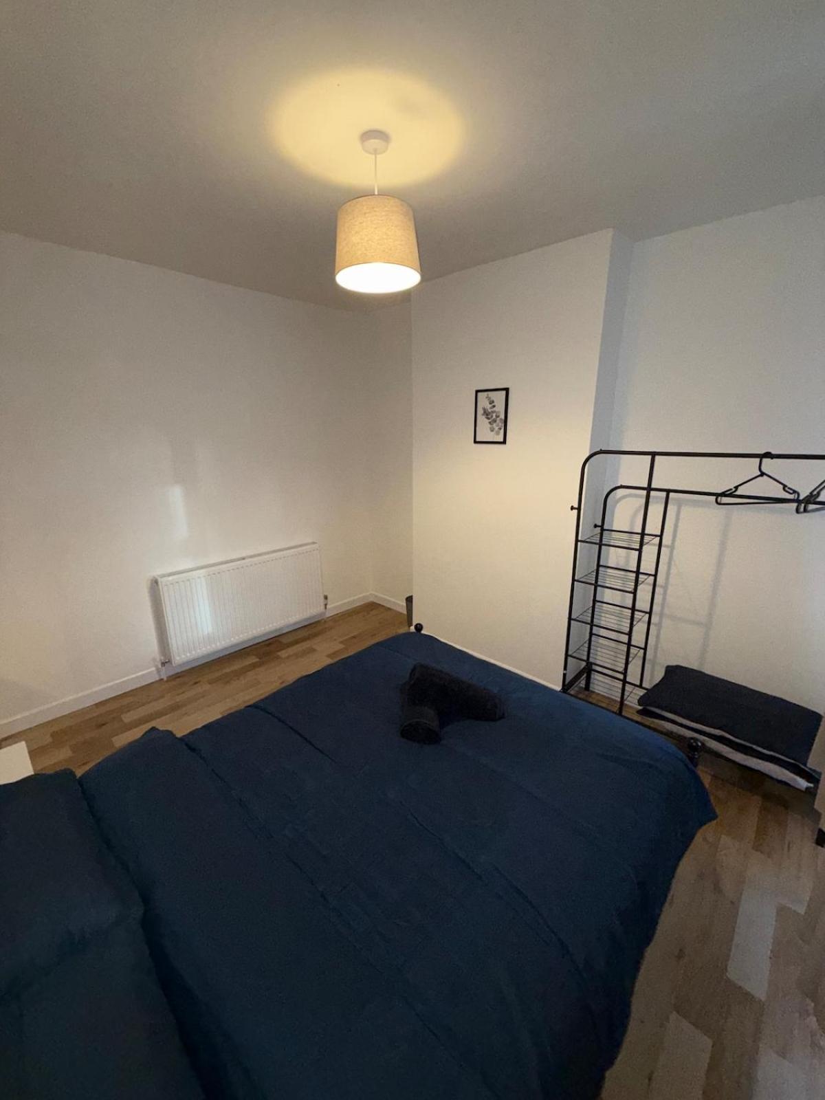 Charming 3-Bedroom House Cardiff Esterno foto