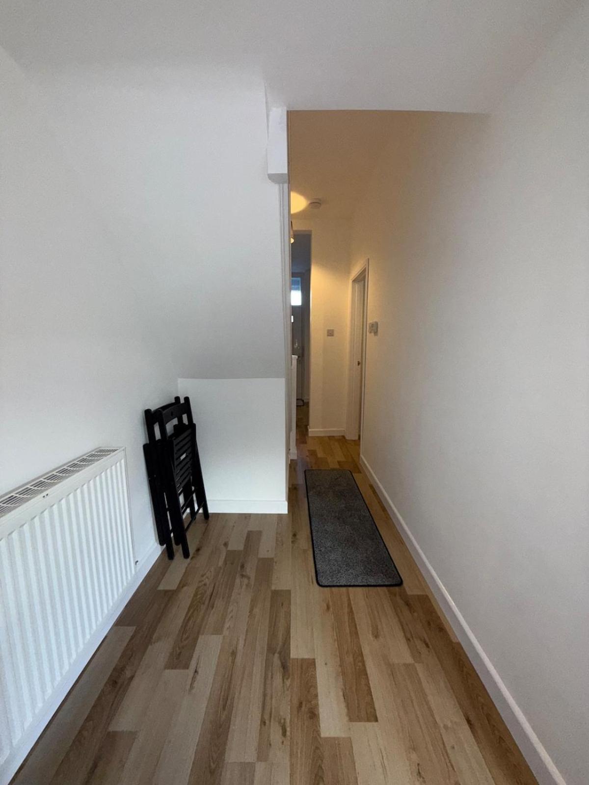 Charming 3-Bedroom House Cardiff Esterno foto